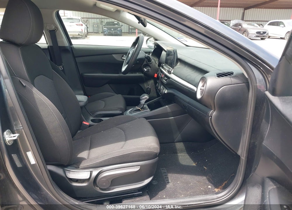 2020 KIA FORTE FE VIN: 3KPF24AD0LE191752