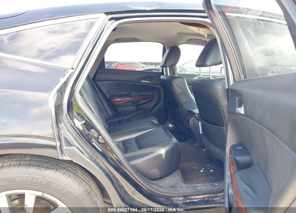 2011 HONDA ACCORD CROSSTOUR EX-L VIN: 5J6TF1H59BL001385