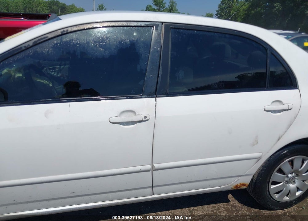 2004 TOYOTA COROLLA LE VIN: 2T1BR32E14C285652