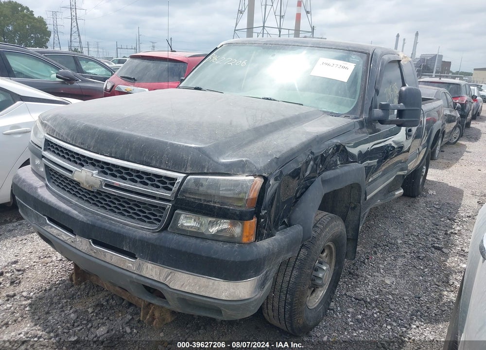 2005 CHEVROLET SILVERADO 2500HD LS VIN: 1GCHK29U45E109019
