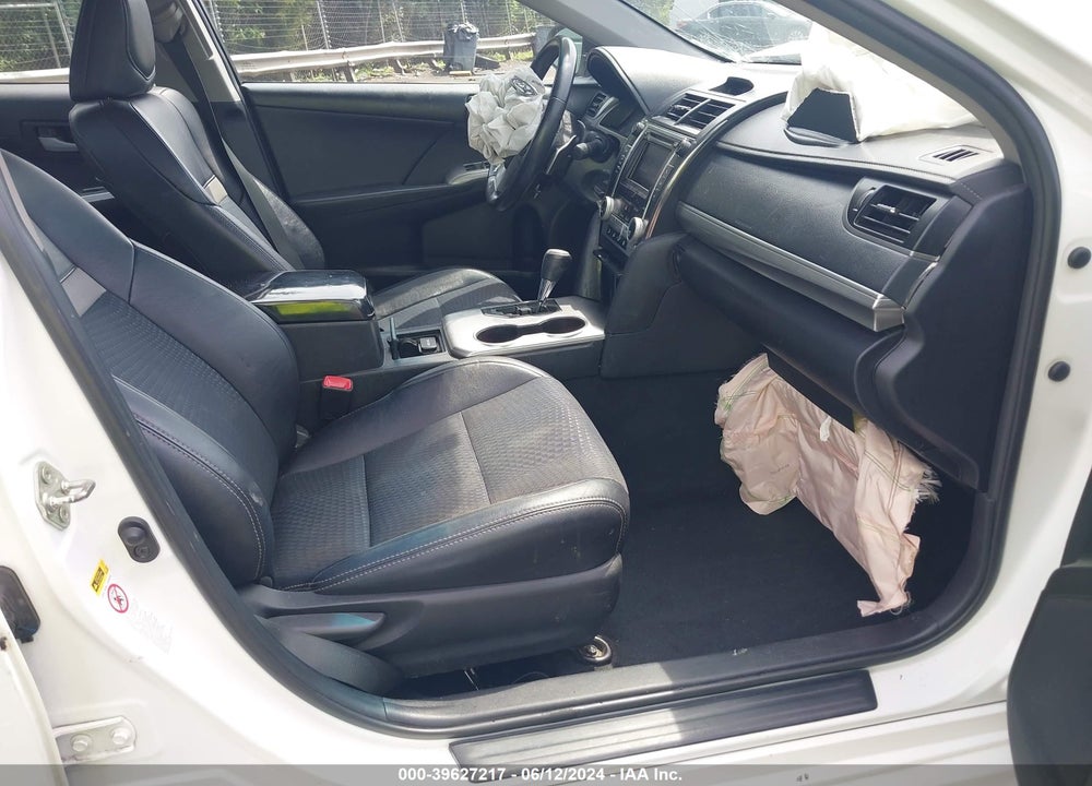2014 TOYOTA CAMRY SE SPORT VIN: 4T1BF1FK5EU317192