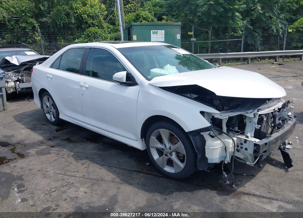 2014 TOYOTA CAMRY SE SPORT VIN: 4T1BF1FK5EU317192