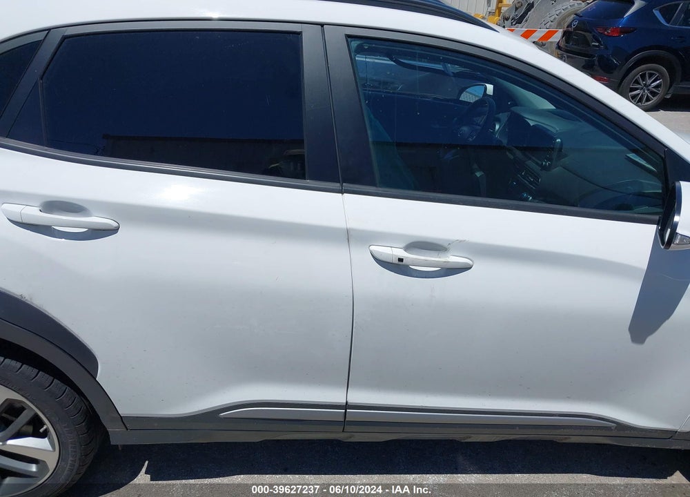 2021 HYUNDAI KONA ULTIMATE VIN: KM8K5CA51MU748451