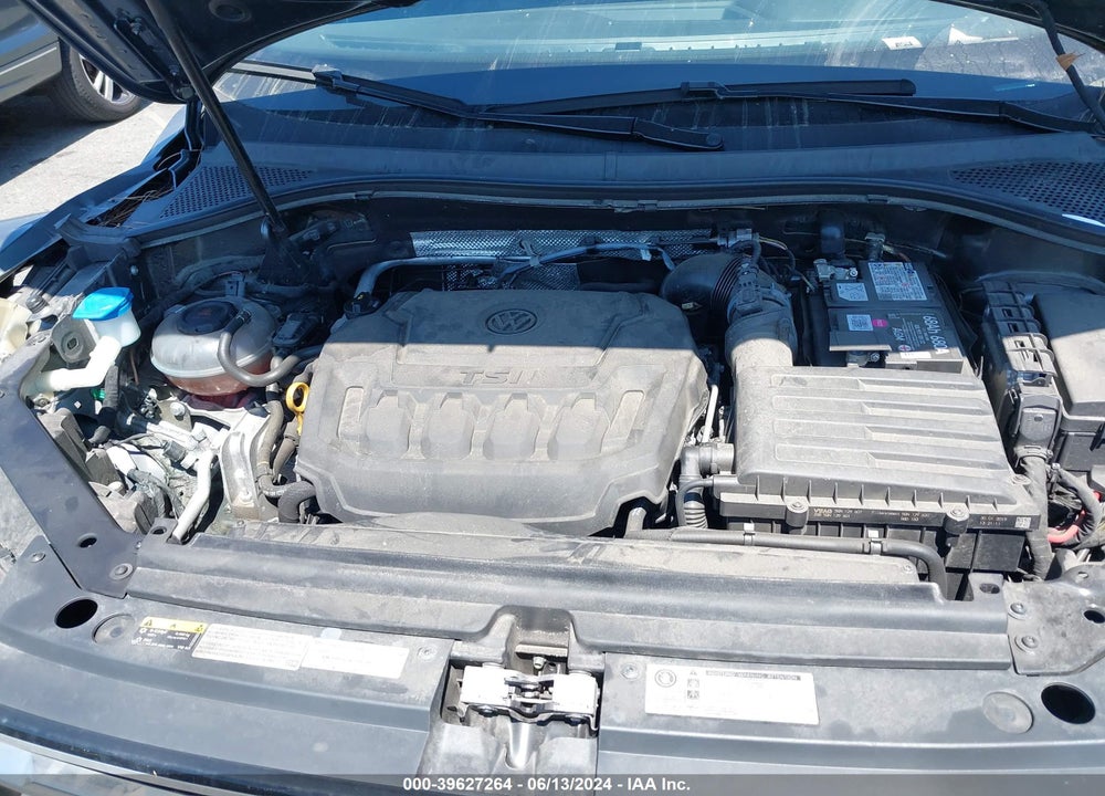 2019 VOLKSWAGEN TIGUAN 2.0T SE/2.0T SEL/2.0T SEL R-LINE/2.0T SEL R-LINE BLACK VIN: 3VV2B7AX1KM094883