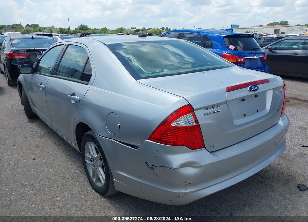 2010 FORD FUSION S VIN: 3FAHP0GA9AR117399