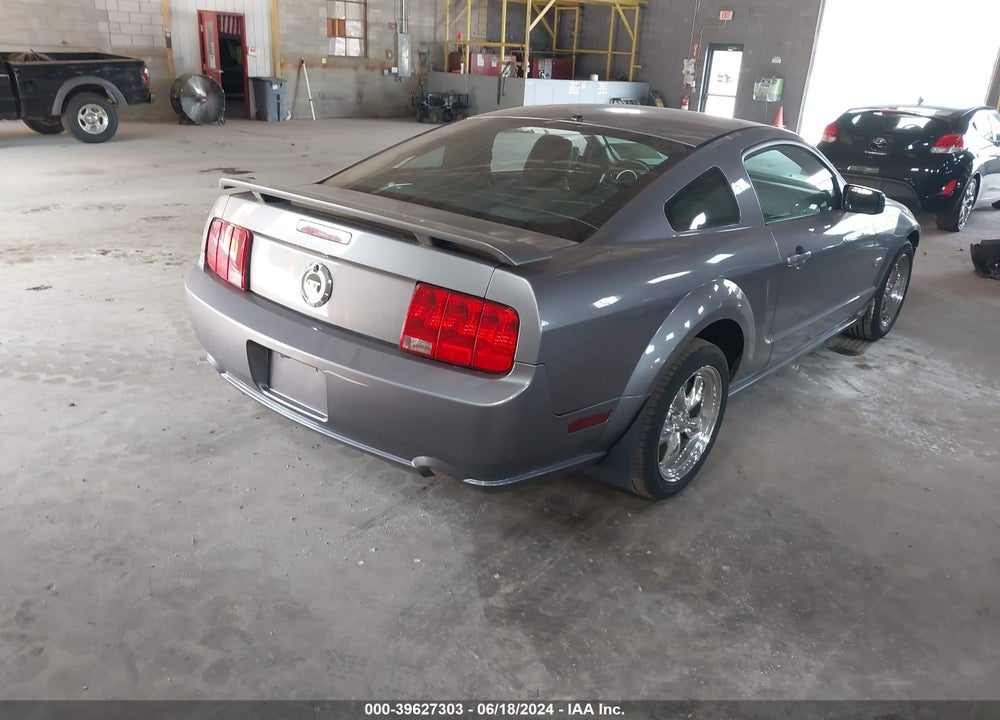2006 FORD MUSTANG GT VIN: 1ZVHT82H765254051