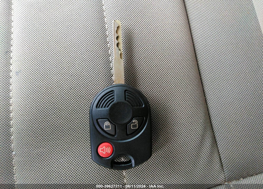 2015 FORD ESCAPE SE VIN: 1FMCU9GX2FUC65153