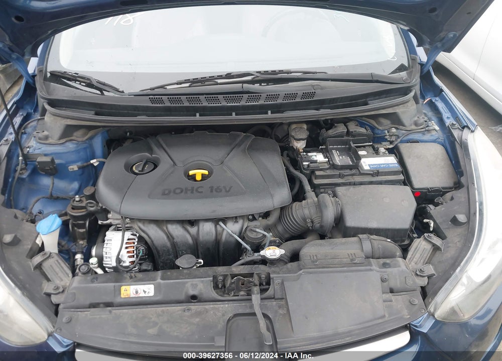 2015 HYUNDAI ELANTRA LIMITED VIN: 5NPDH4AE9FH557528