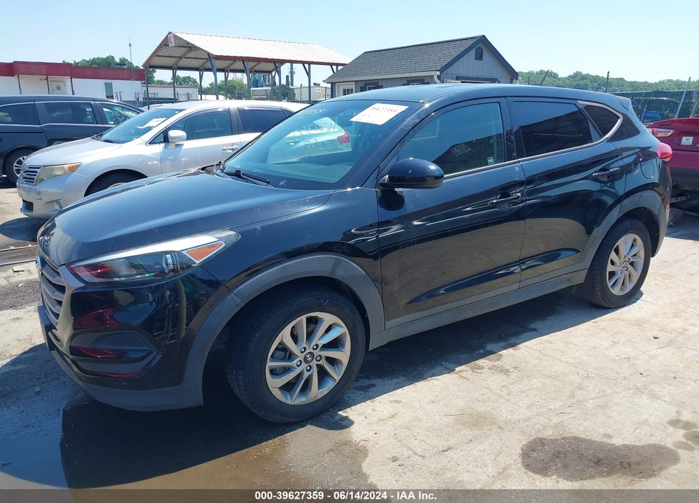 2018 HYUNDAI TUCSON SE VIN: KM8J2CA42JU639438