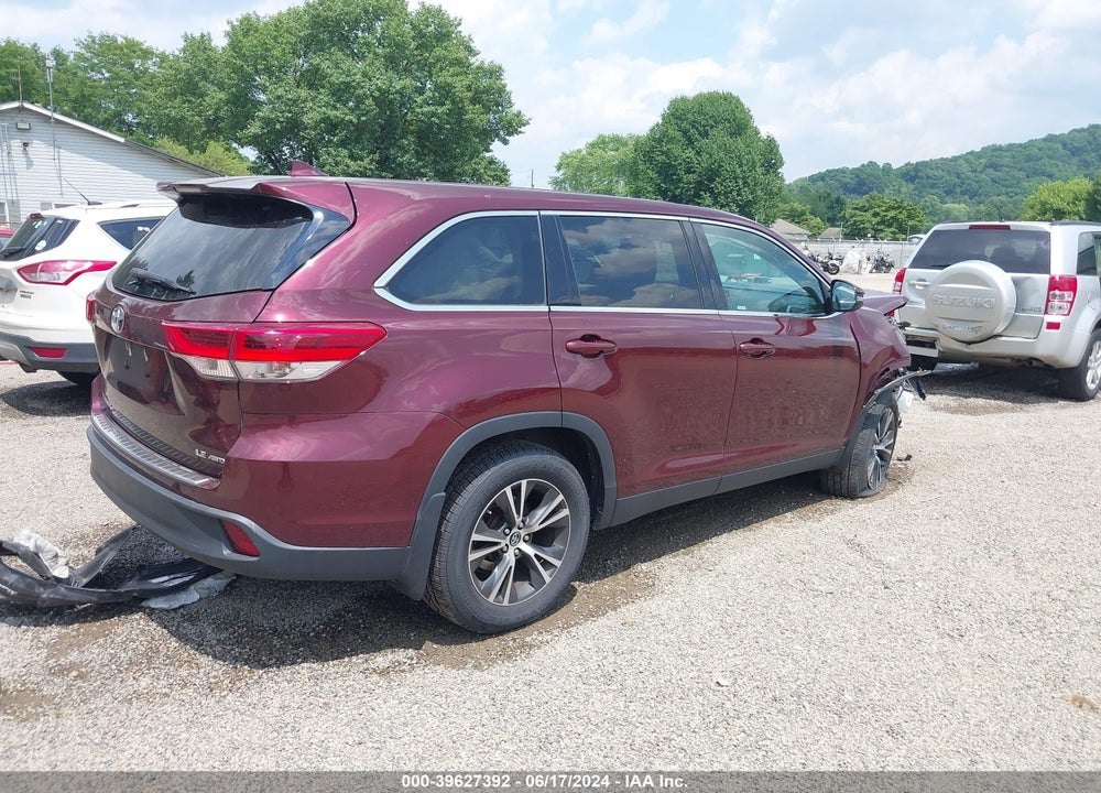 2019 TOYOTA HIGHLANDER LE PLUS VIN: 5TDBZRFH5KS953707