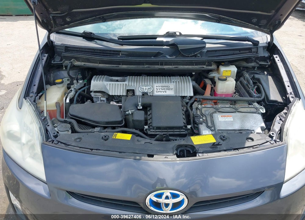 2011 TOYOTA PRIUS TWO VIN: JTDKN3DU2B1449136