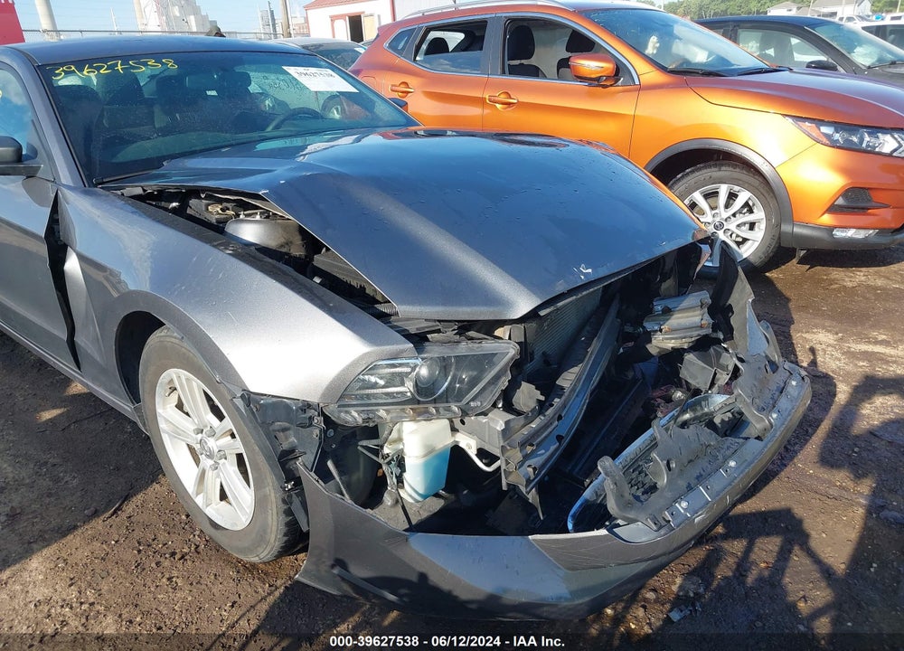 2013 FORD MUSTANG V6 VIN: 1ZVBP8AM4D5274098