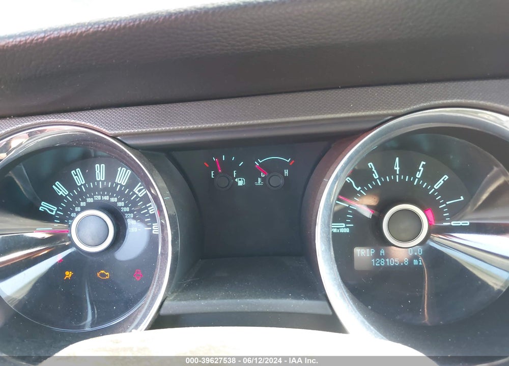 2013 FORD MUSTANG V6 VIN: 1ZVBP8AM4D5274098