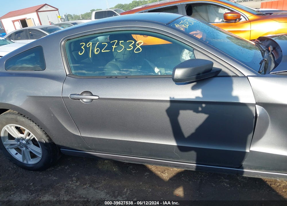 2013 FORD MUSTANG V6 VIN: 1ZVBP8AM4D5274098