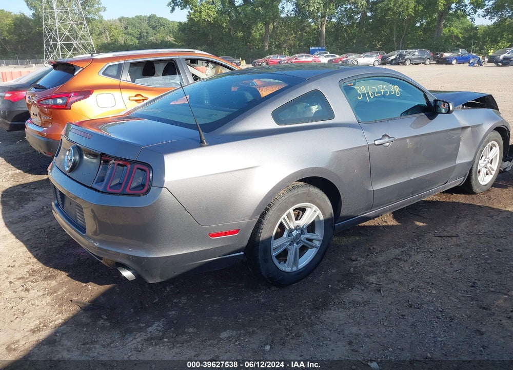 2013 FORD MUSTANG V6 VIN: 1ZVBP8AM4D5274098