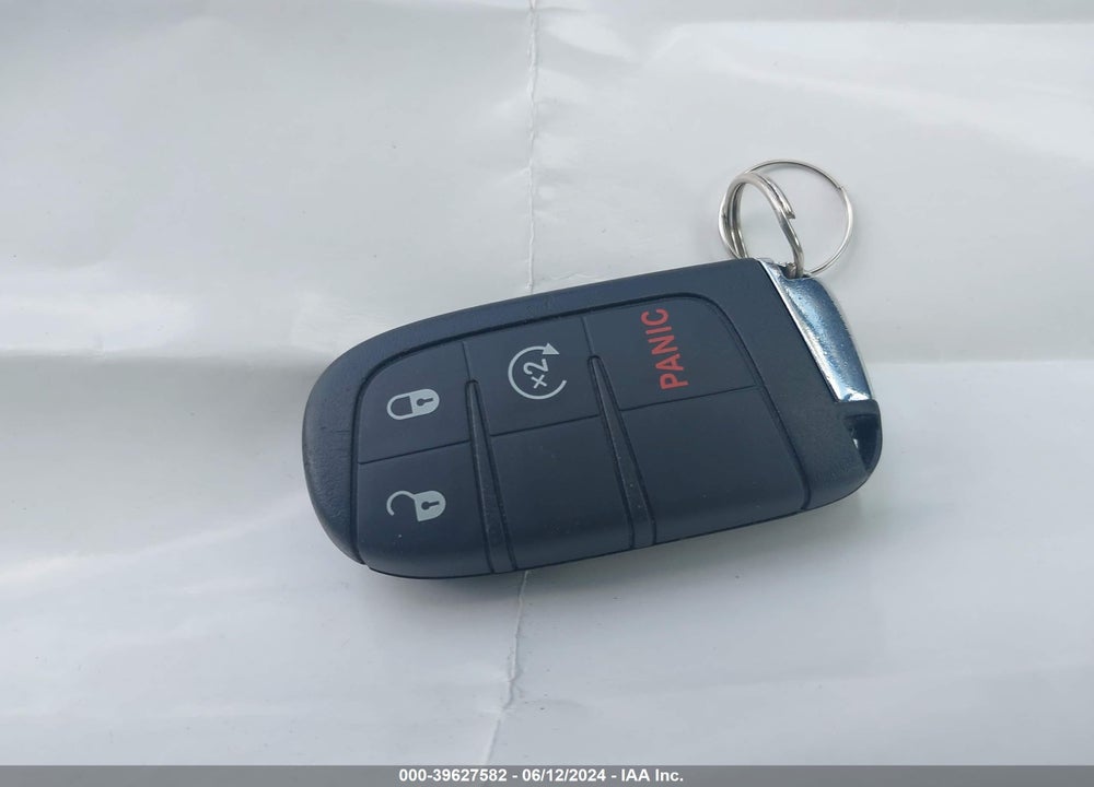 2018 JEEP COMPASS LIMITED 4X4 VIN: 3C4NJDCB2JT259598