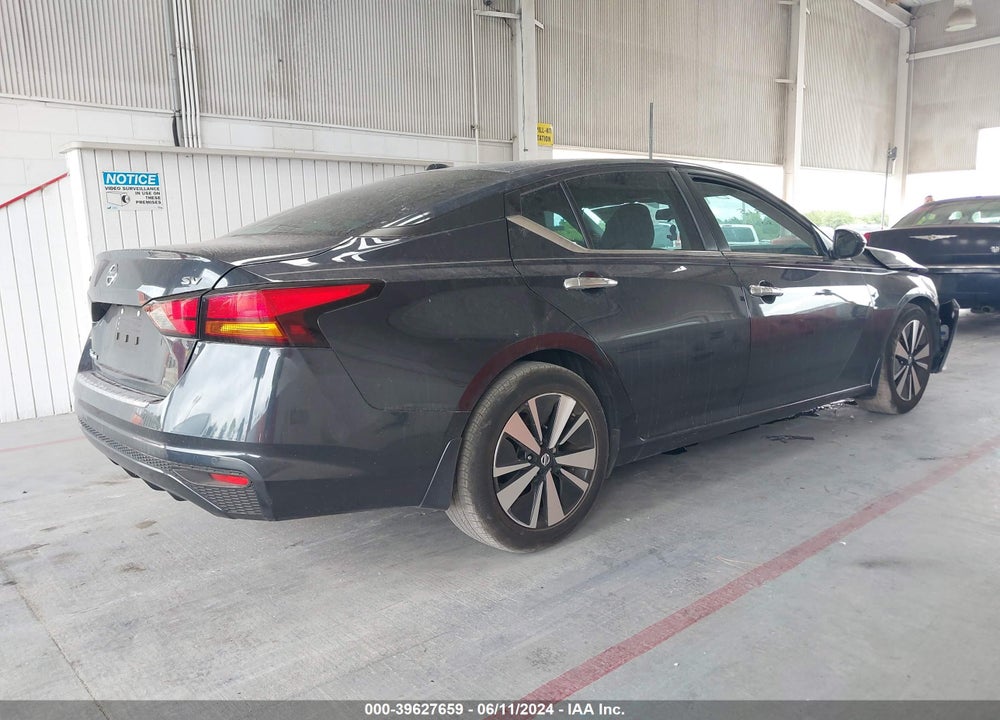 2022 NISSAN ALTIMA SV FWD VIN: 1N4BL4DV3NN364877