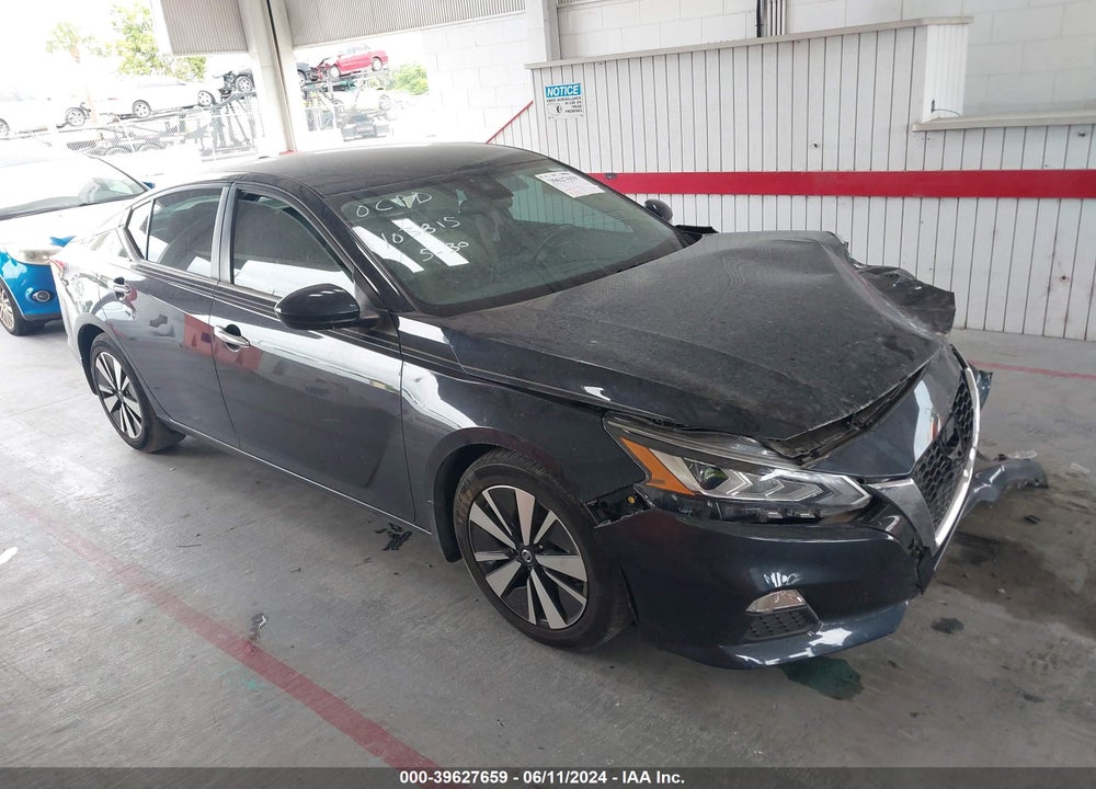 2022 NISSAN ALTIMA SV FWD VIN: 1N4BL4DV3NN364877