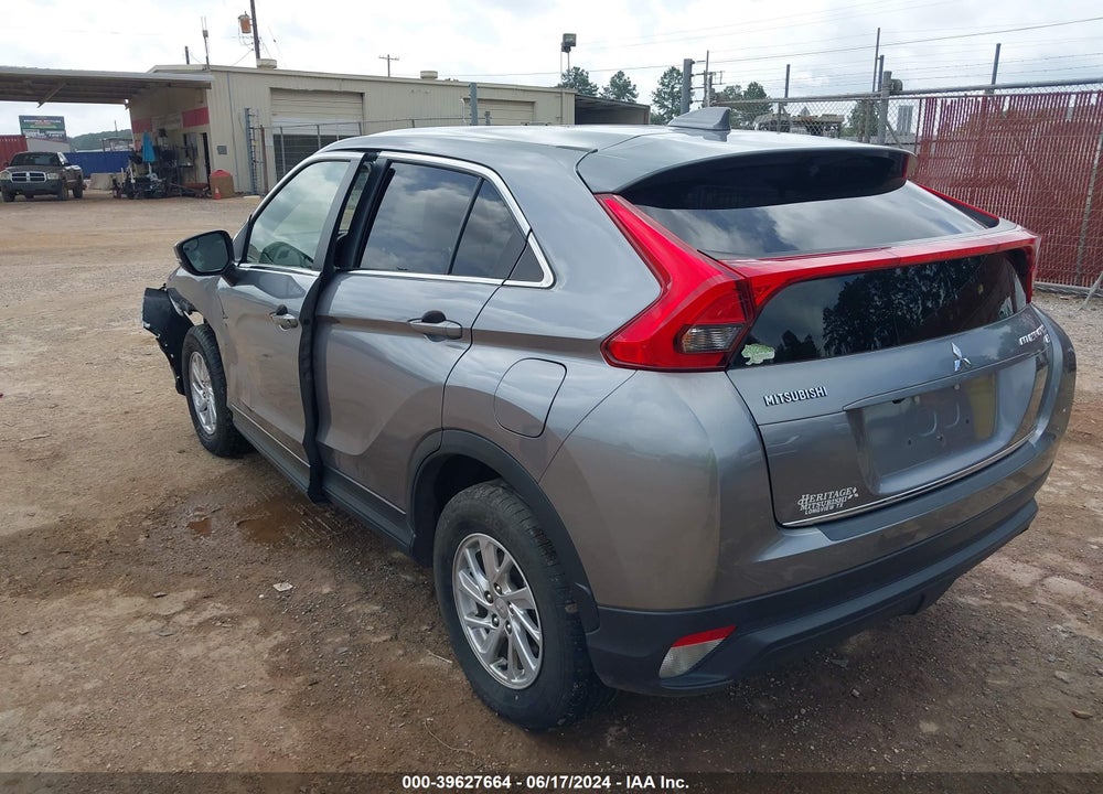 2018 MITSUBISHI ECLIPSE CROSS ES VIN: JA4AT3AA1JZ062776