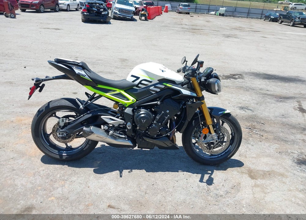 2024 TRIUMPH MOTORCYCLE STREET TRIPLE 765 MOTO2 EDITION VIN: SMTA624K5RTBL5257
