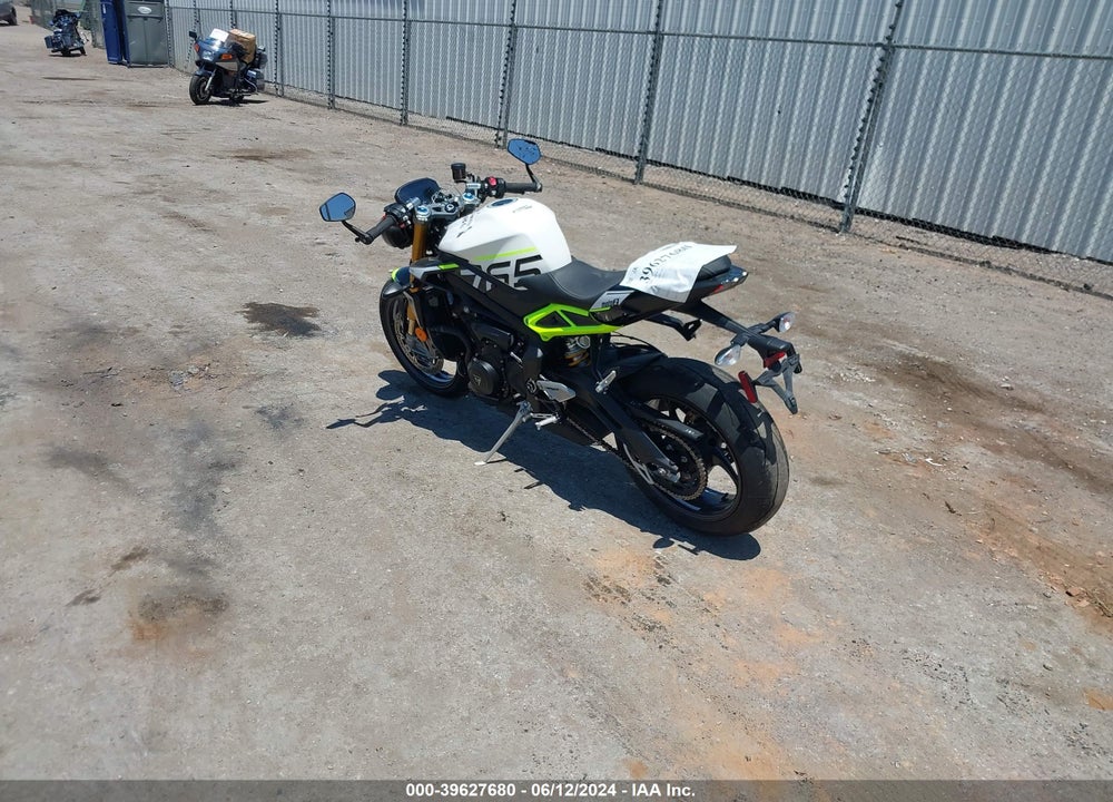 2024 TRIUMPH MOTORCYCLE STREET TRIPLE 765 MOTO2 EDITION VIN: SMTA624K5RTBL5257