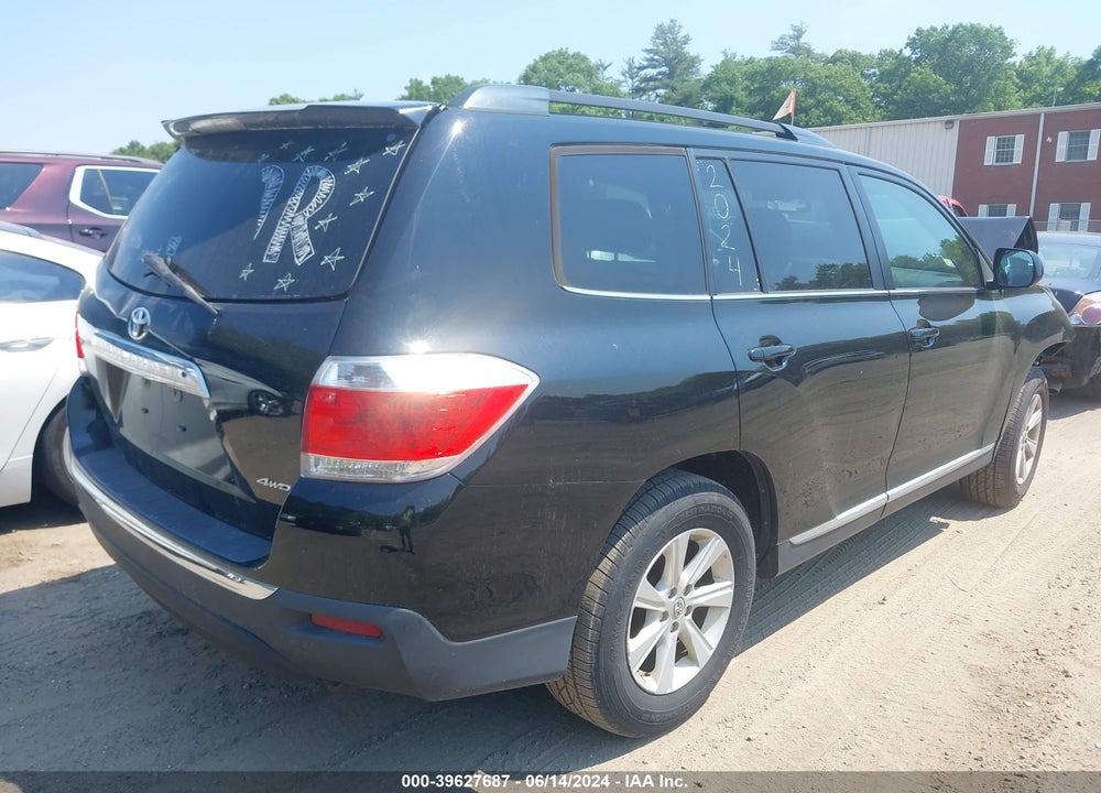 2013 TOYOTA HIGHLANDER SE V6 VIN: 5TDBK3EH3DS231576