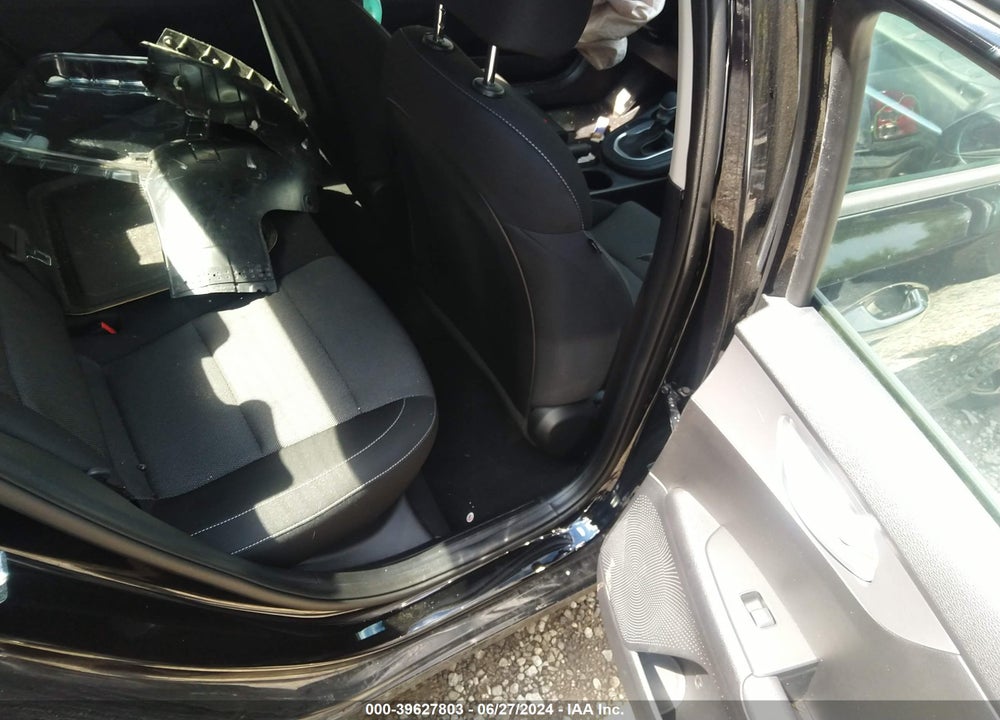 2023 KIA FORTE LXS VIN: 3KPF24AD2PE641701