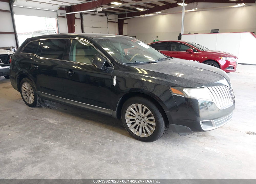 2011 LINCOLN MKT VIN: 2LMHJ5AR9BBJ51317