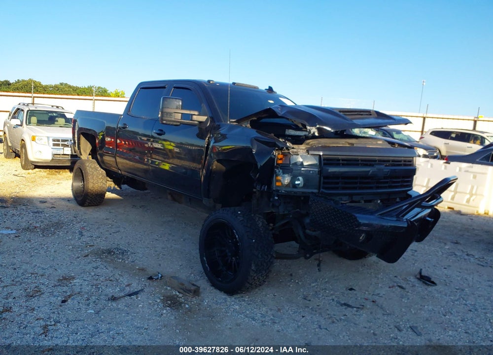 2016 CHEVROLET SILVERADO 2500HD LTZ VIN: 1GC1KWE86GF218550