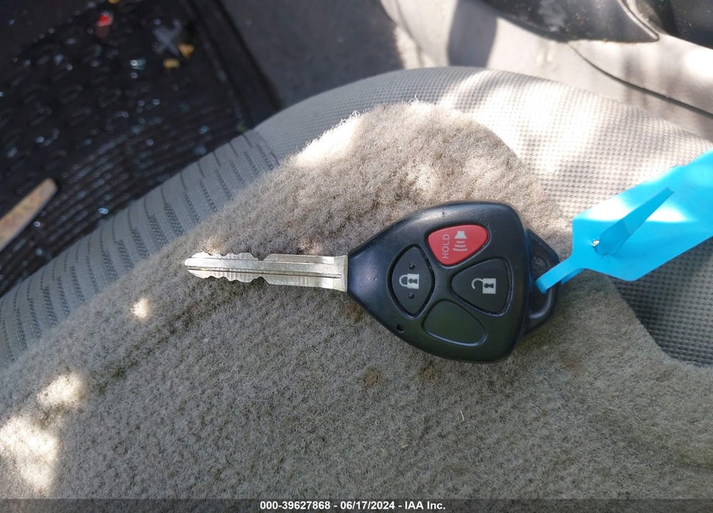 2010 TOYOTA RAV4 VIN: 2T3BF4DV2AW028514
