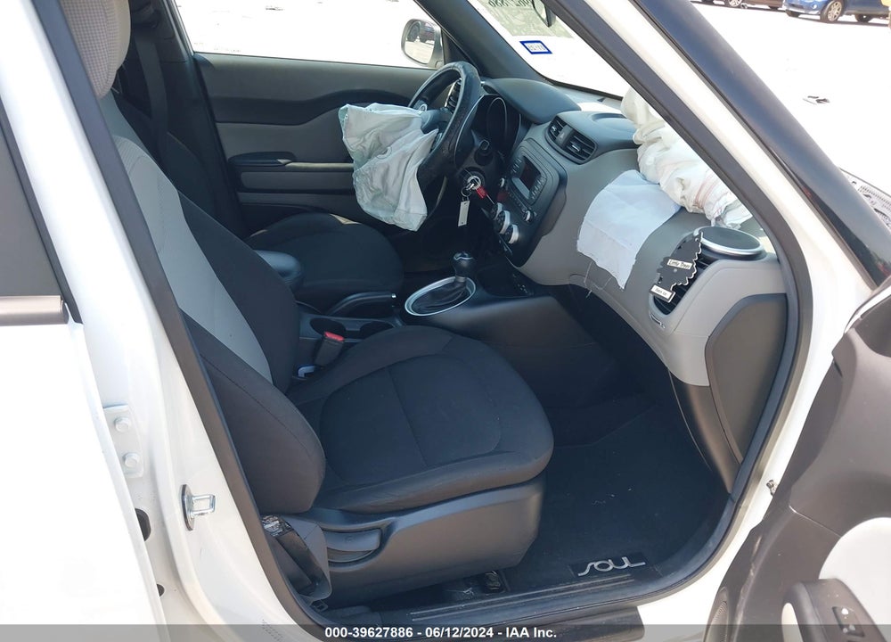 2016 KIA SOUL VIN: KNDJN2A27G7368324