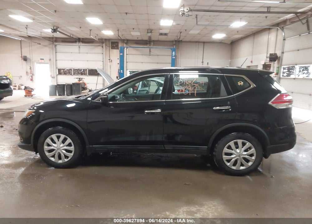 2015 NISSAN ROGUE S VIN: 5N1AT2MV8FC926534