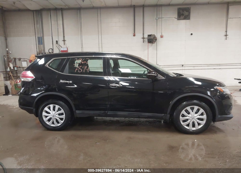 2015 NISSAN ROGUE S VIN: 5N1AT2MV8FC926534