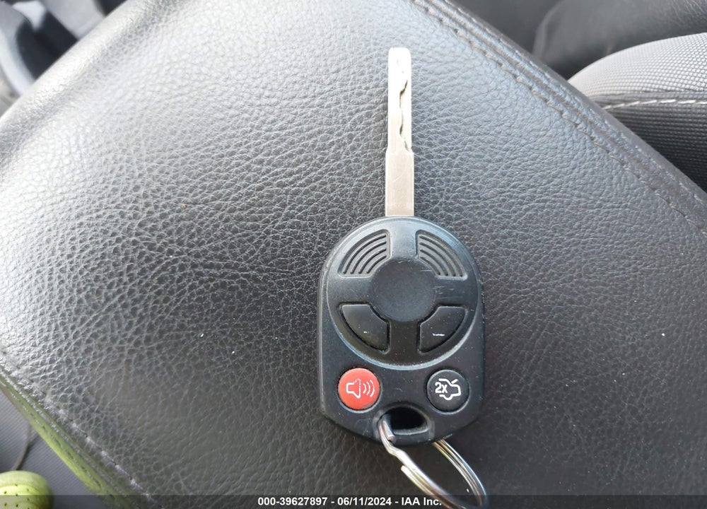 2014 FORD FOCUS SE VIN: 1FADP3F27EL221582