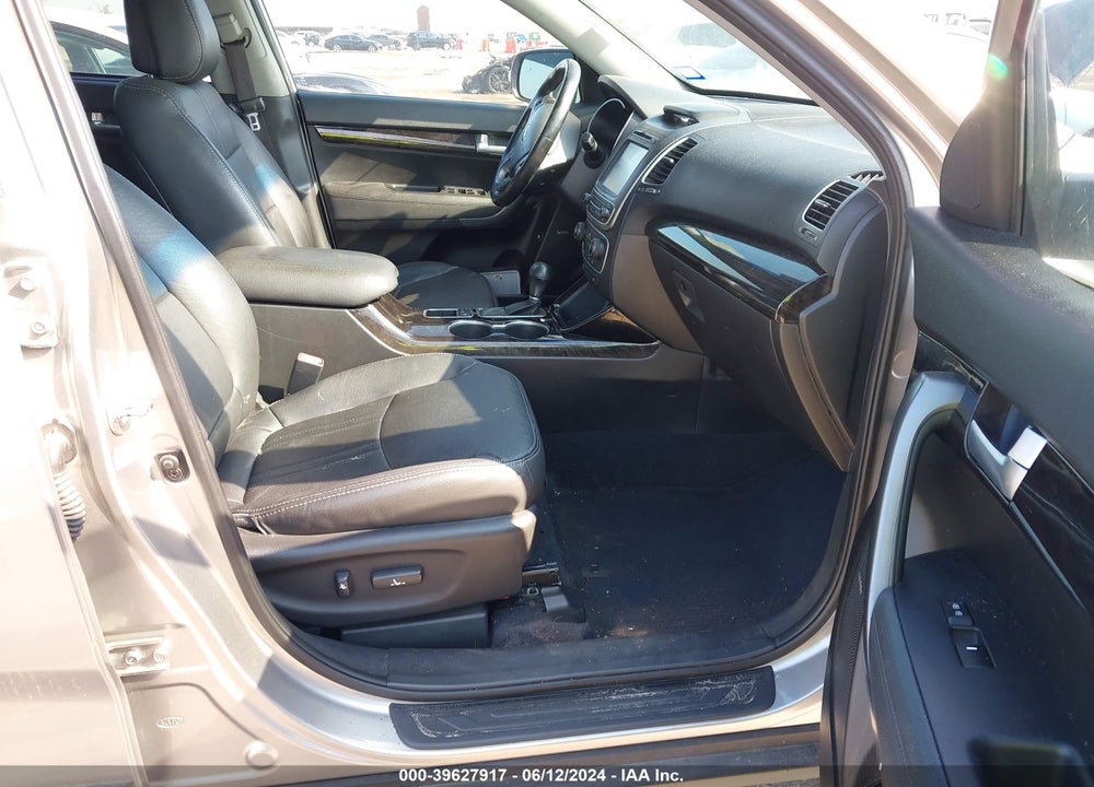 2014 KIA SORENTO EX V6 VIN: 5XYKU4A72EG476669