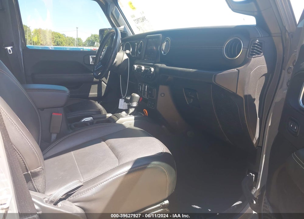 2020 JEEP WRANGLER UNLIMITED SAHARA 4X4 VIN: 1C4HJXENXLW153435