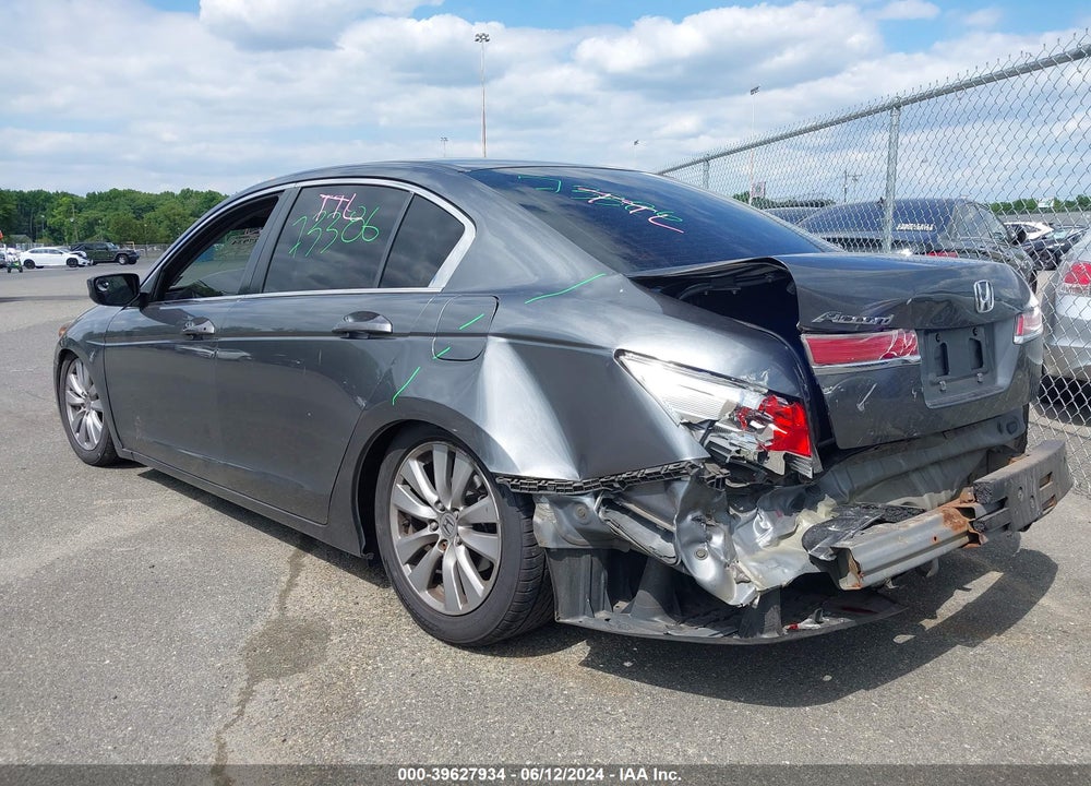 2011 HONDA ACCORD 2.4 LX-P VIN: 1HGCP2F47BA025412