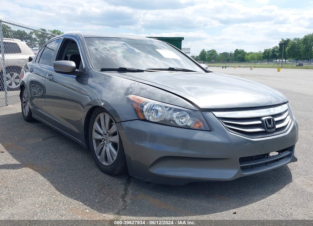 2011 HONDA ACCORD 2.4 LX-P VIN: 1HGCP2F47BA025412