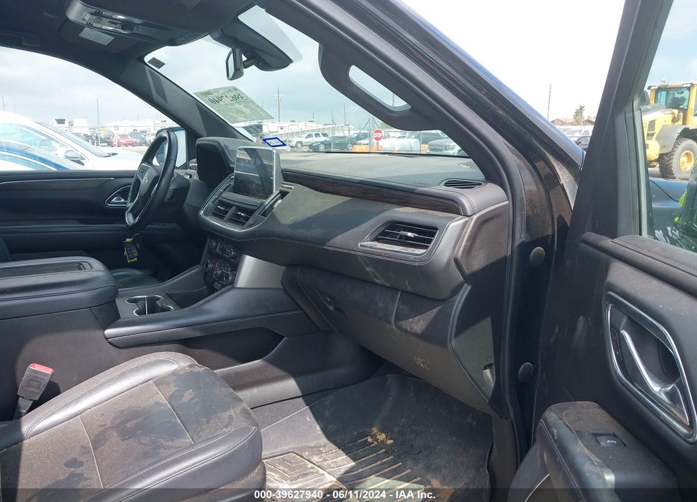 2021 CHEVROLET TAHOE 4WD LT VIN: 1GNSKNKD0MR239671