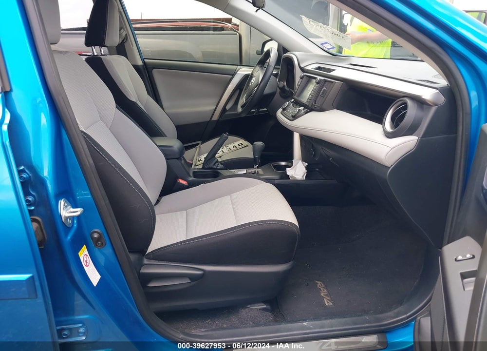 2018 TOYOTA RAV4 HYBRID XLE VIN: JTMRJREV4JD169364