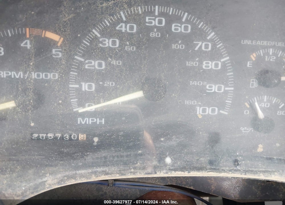 1995 CHEVROLET GMT-400 C2500 VIN: 1GCFC24KXSZ146073