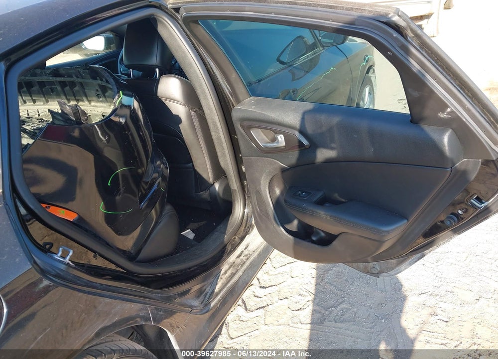 2016 CHRYSLER 200 S VIN: 1C3CCCBB4GN151042