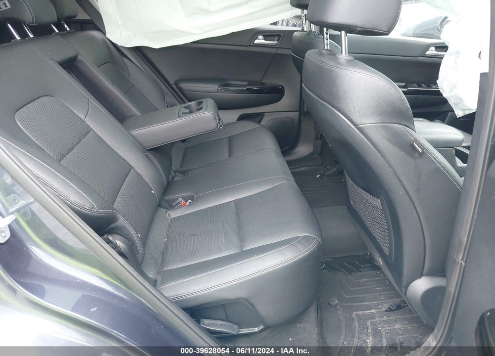 2018 KIA SPORTAGE EX VIN: KNDPNCACXJ7486240