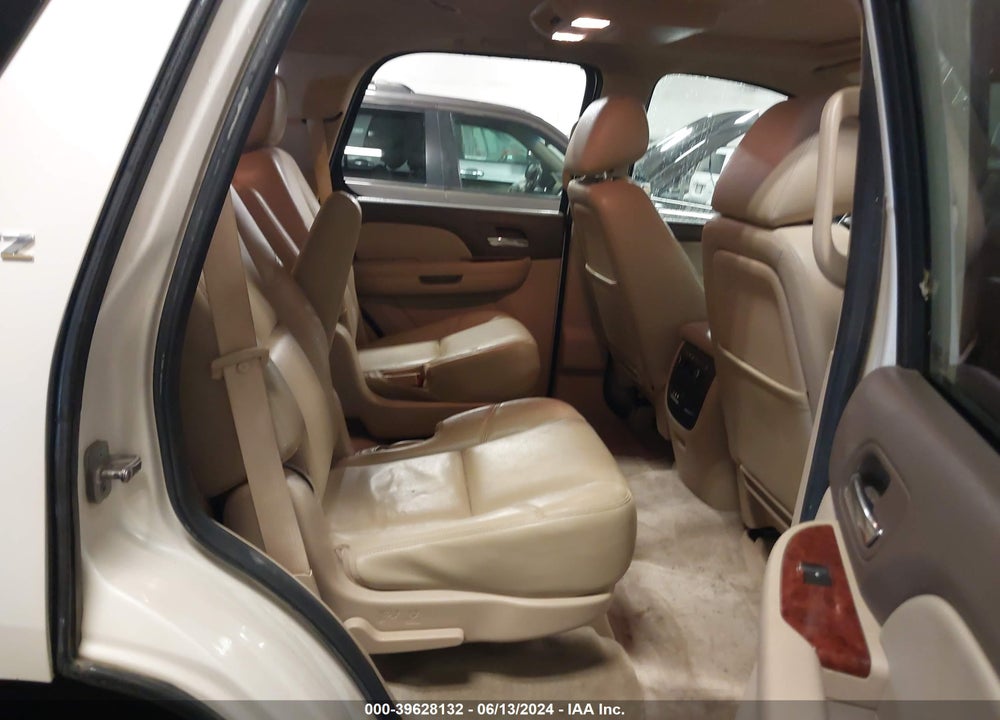 2014 CHEVROLET TAHOE LTZ VIN: 1GNSKCE06ER122644