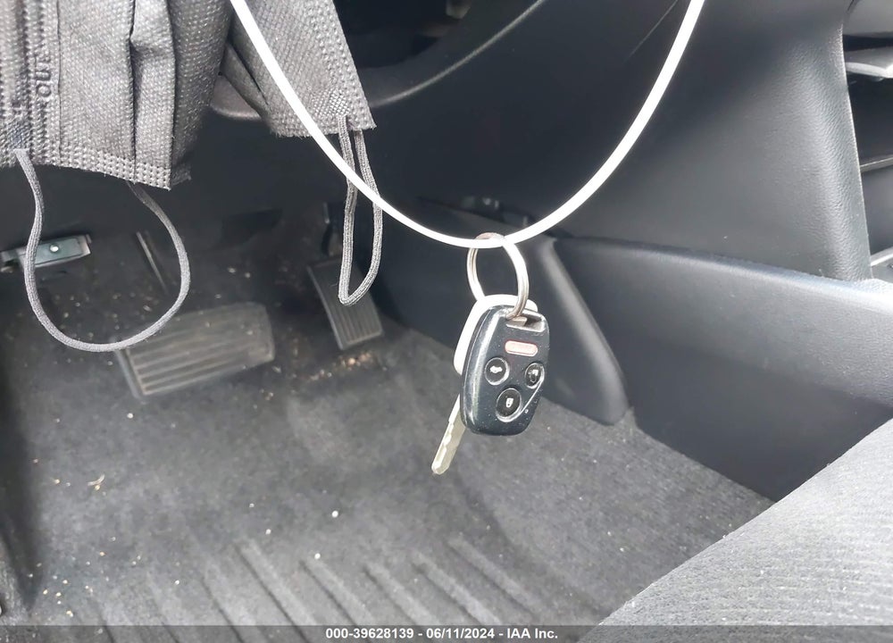 2012 HONDA ACCORD 2.4 EX VIN: 1HGCP2F76CA056209
