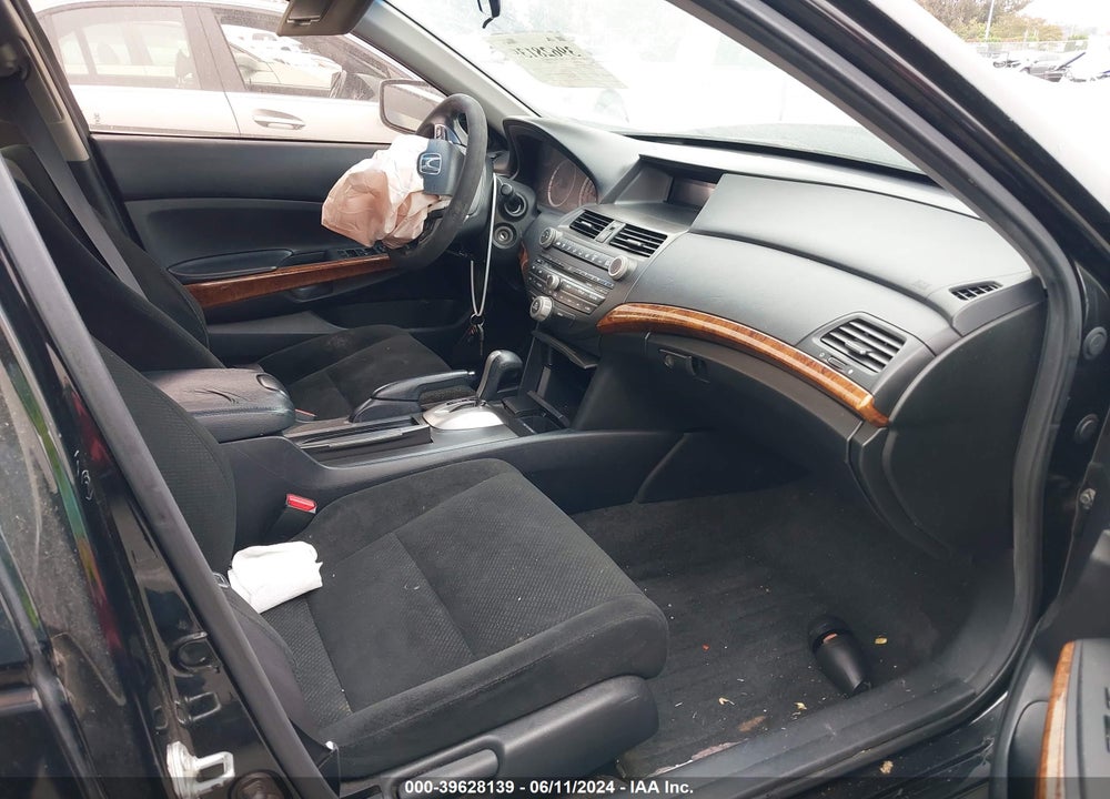 2012 HONDA ACCORD 2.4 EX VIN: 1HGCP2F76CA056209