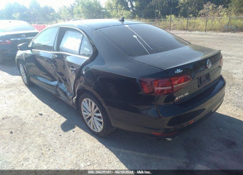 2016 VOLKSWAGEN JETTA 1.8T SEL VIN: 3VWL07AJ9GM365519