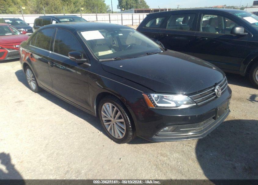 2016 VOLKSWAGEN JETTA 1.8T SEL VIN: 3VWL07AJ9GM365519