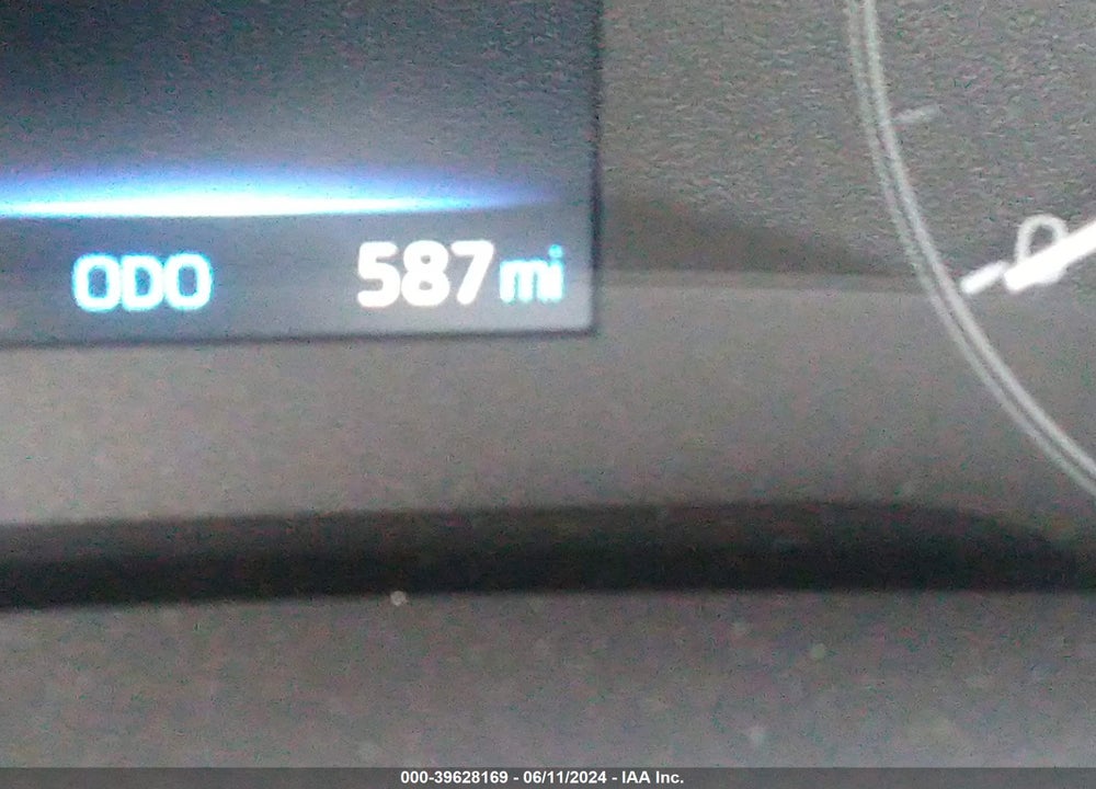 2024 TOYOTA COROLLA SE VIN: JTND4MBEXR3230108