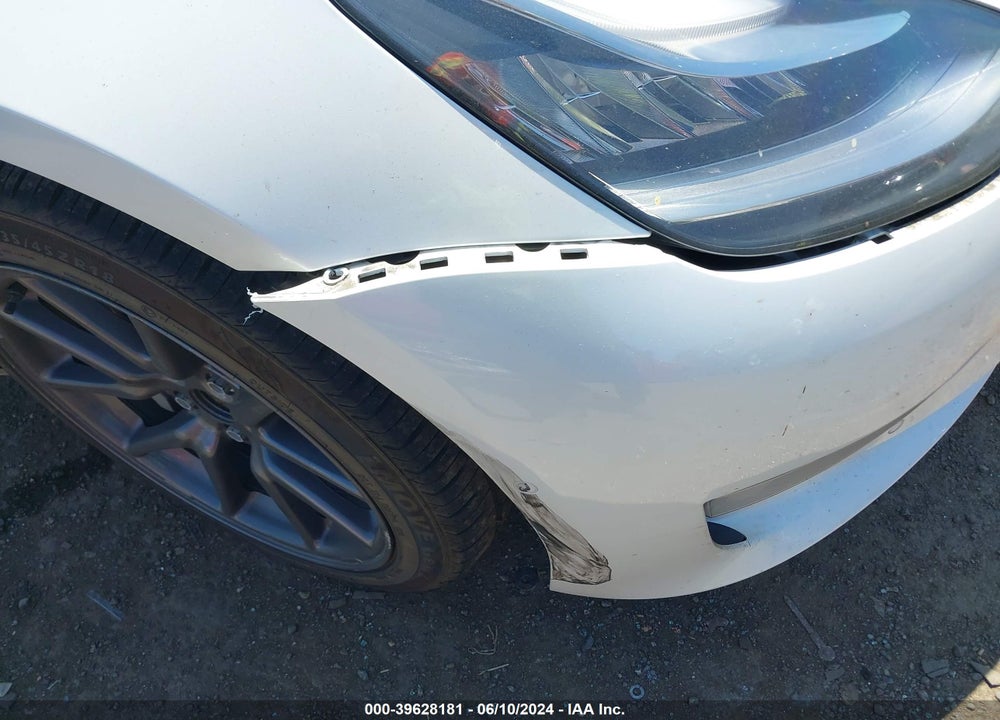 2018 TESLA MODEL 3 LONG RANGE/PERFORMANCE VIN: 5YJ3E1EB0JF135660